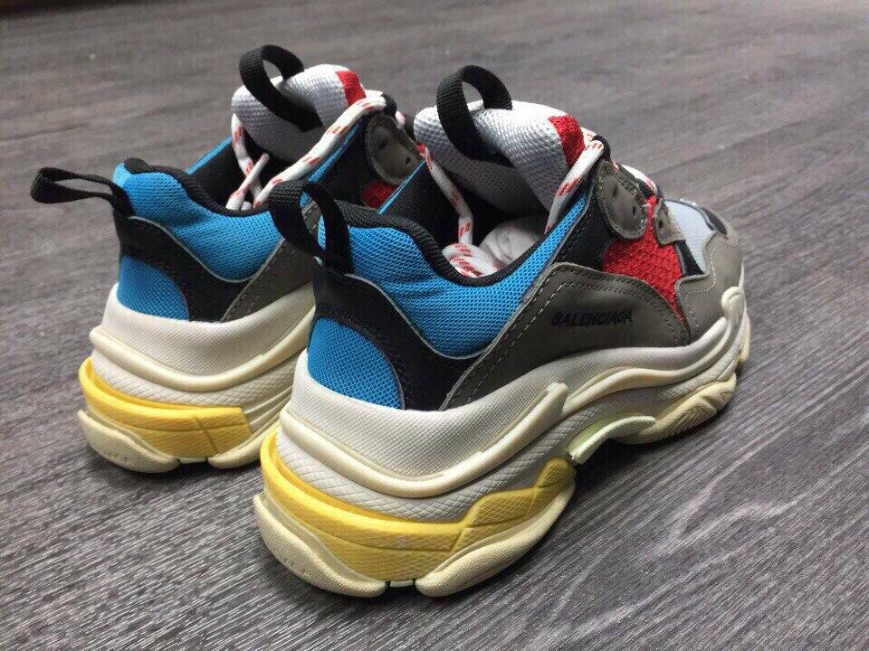 Кроссовки Balenciaga Triple S Red Lake Blue Charcoal Grey - фото 2 - id-p74105779