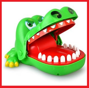Детская интерактивная игрушка-ловушка Крокодил маленький настольная игра - фото 1 - id-p85727497