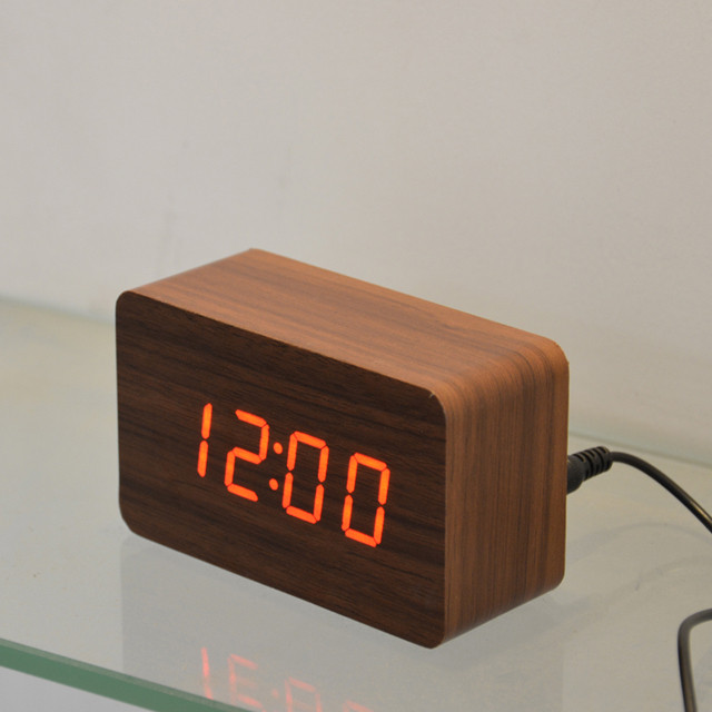 Электронные настольные деревянные часы с термометром - фото 5 - id-p85920551