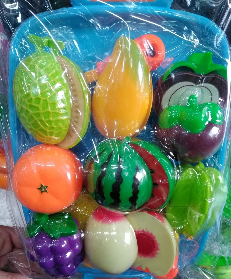 Игровой набор продукты "фрукты нарезные" на липучках с подносом - фото 1 - id-p85977500
