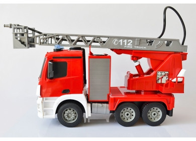 Радиоуправляемая пожарная машина 43 см Mercedes-Benz Antos Fire Truck Double Eagle 1/20 (E527-003) - фото 6 - id-p86503044