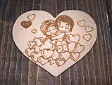 Магнит "Любовь это.." обнимашки на облаке из сердечек, фото 2