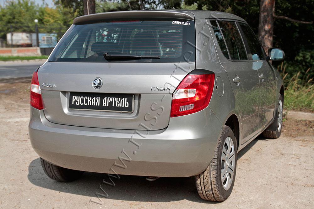 Накладки на задние фонари (Реснички) Skoda Fabia II 2007-2009