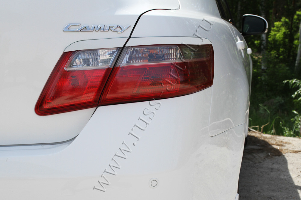 Накладки на задние фонари (Реснички) Toyota Camry V40 2009-2011 - фото 3 - id-p87818854
