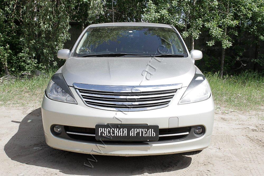 Накладки на передние фары (реснички) Nissan Tiida 2004-2007 - фото 3 - id-p87818901