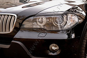 Накладки на передние фары (реснички) BMW X5 (E70) 2007-2010