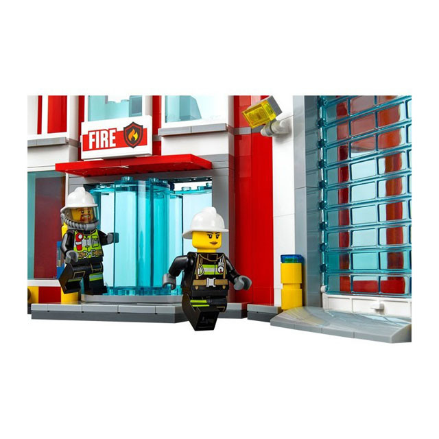 Конструктор Bela Cities 10831 Пожарная часть (аналог Lego City 60110) 958 деталей - фото 10 - id-p87920853