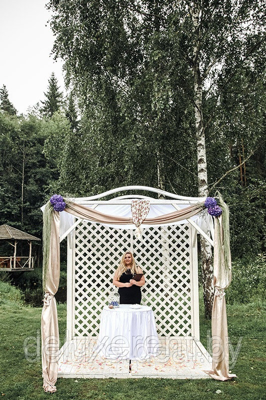 Свадебная арка (беседка) для выездной церемонии