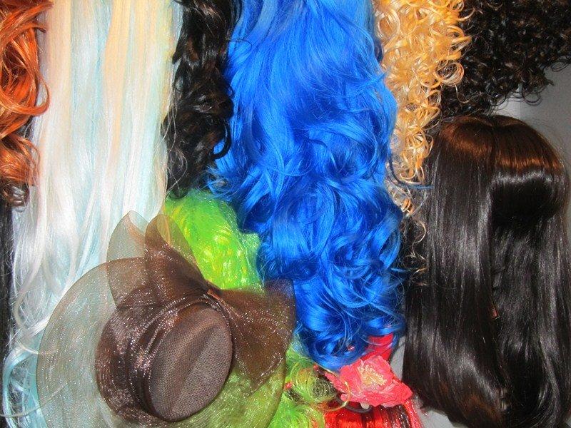 Карнавальные парики искусственные разные цвета - фото 3 - id-p88626569