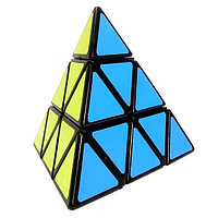 Пирамидка Рубик