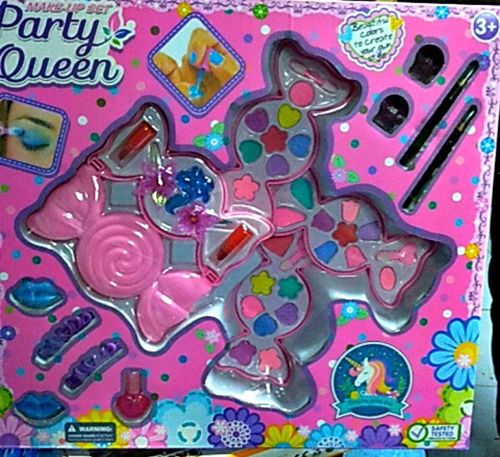 Детский игрушечный большой набор косметики для девочек " конфетка" - фото 1 - id-p89225096