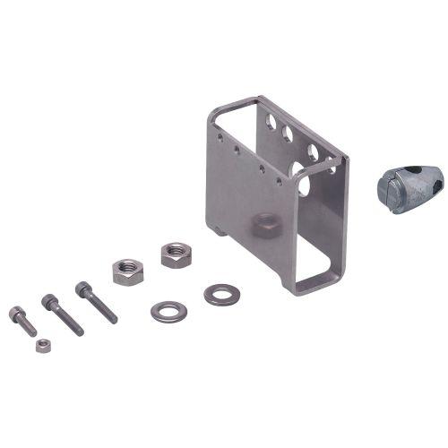 E21215 - O4 PROTECTIVE BRACKET      200