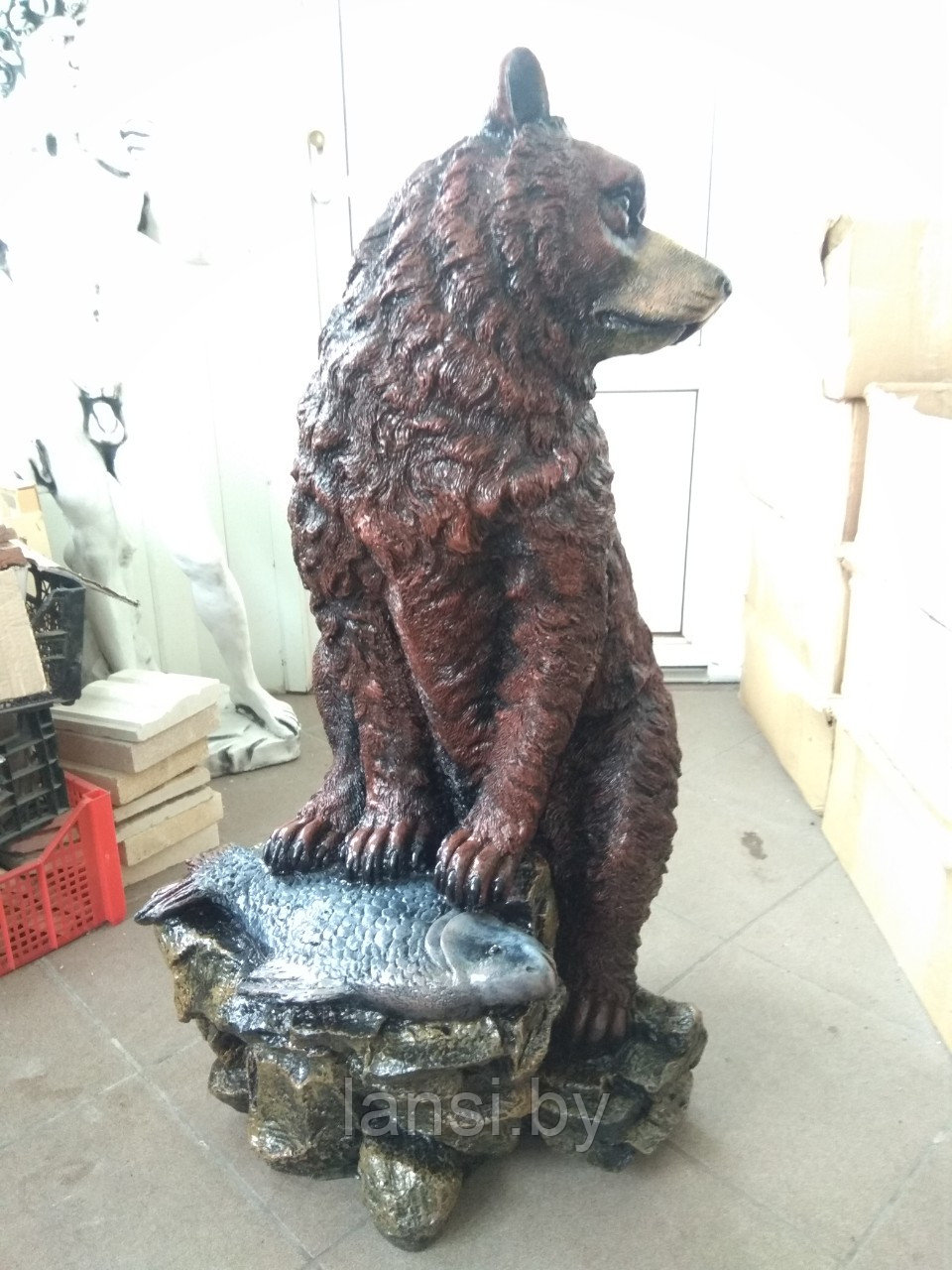 Скульптура Медведь с рыбой. - фото 5 - id-p90227208