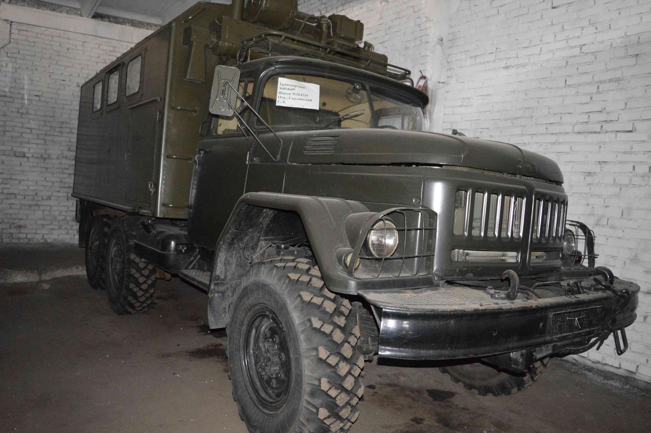 Газ 66 цистерна. Краз 256. Зил ммз 4514. Зил маз газ камаз краз. Маз-200 грузовой.
