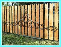 Забор из деревянного штакетника с кованым узором модель 14/4