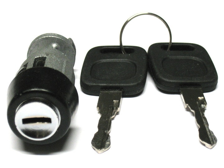 Замок зажигания Ауди А6С4 с ключами Audi A6C4 1994-97г.