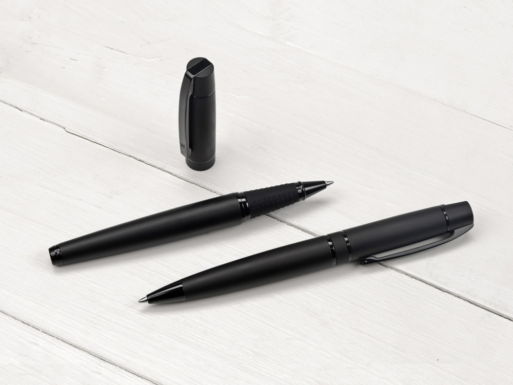Ручка металлическая роллер Uma VIP R GUM soft-touch с зеркальной гравировкой, черный - фото 2 - id-p90339702