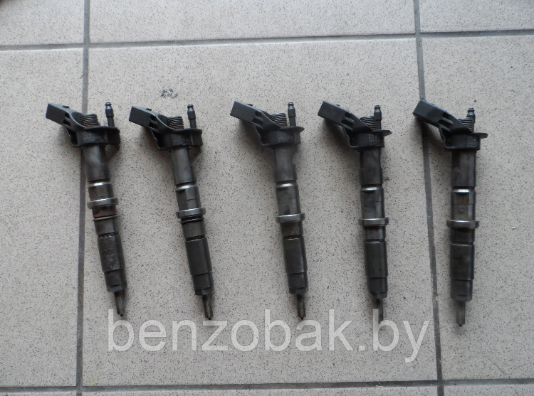 ФОРСУНКА ТОПЛИВНАЯ 076130277 0445115029 VW CRAFTER 2.5 TDI