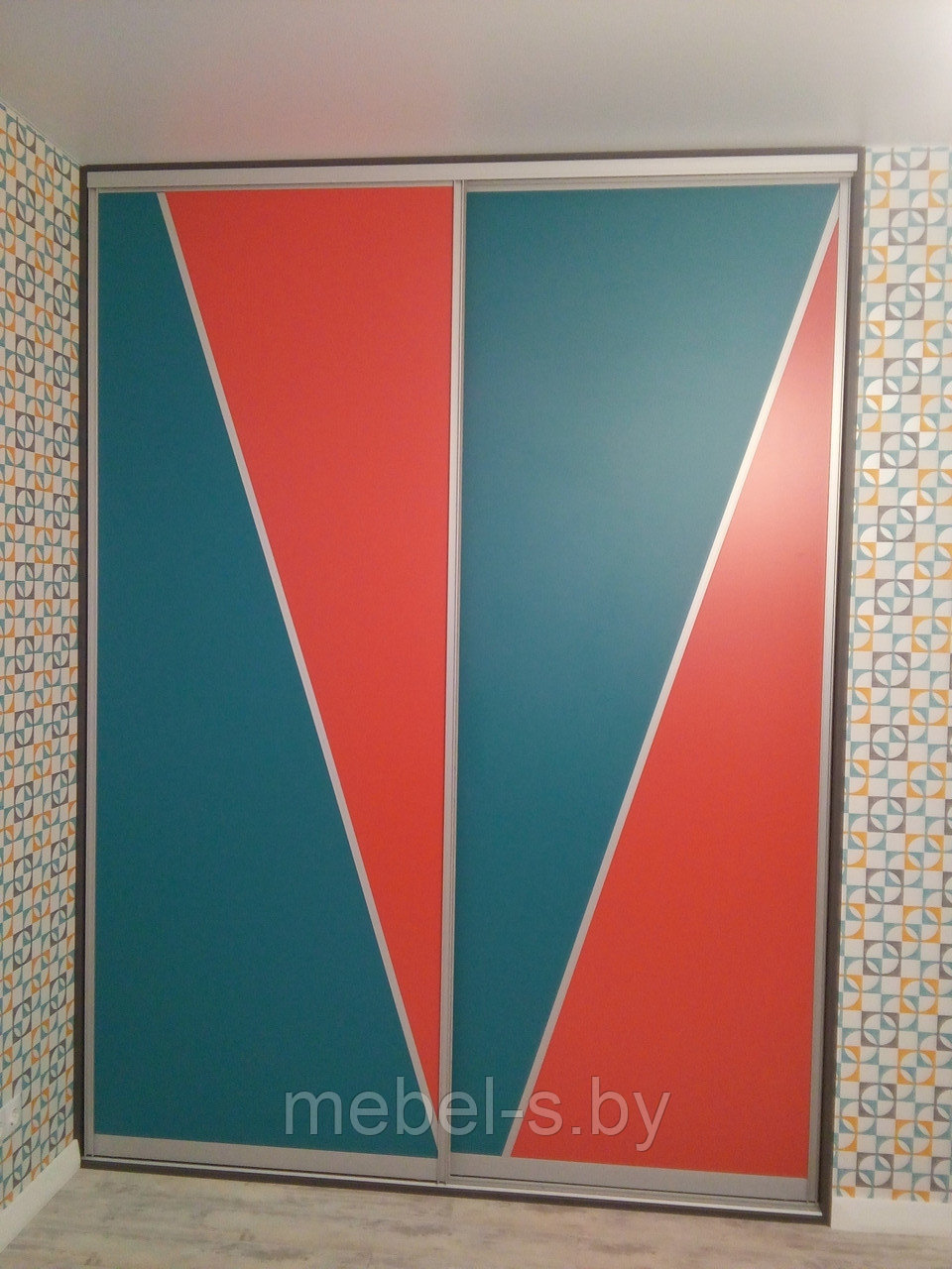 Красно-зелёная детская