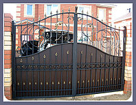 Ворота полуглухие с коваными элементами модель 240