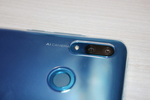 Чехол-накладка для Huawei Honor 10 Lite HRY-LX1 (силикон) прозрачный - фото 4 - id-p91276368