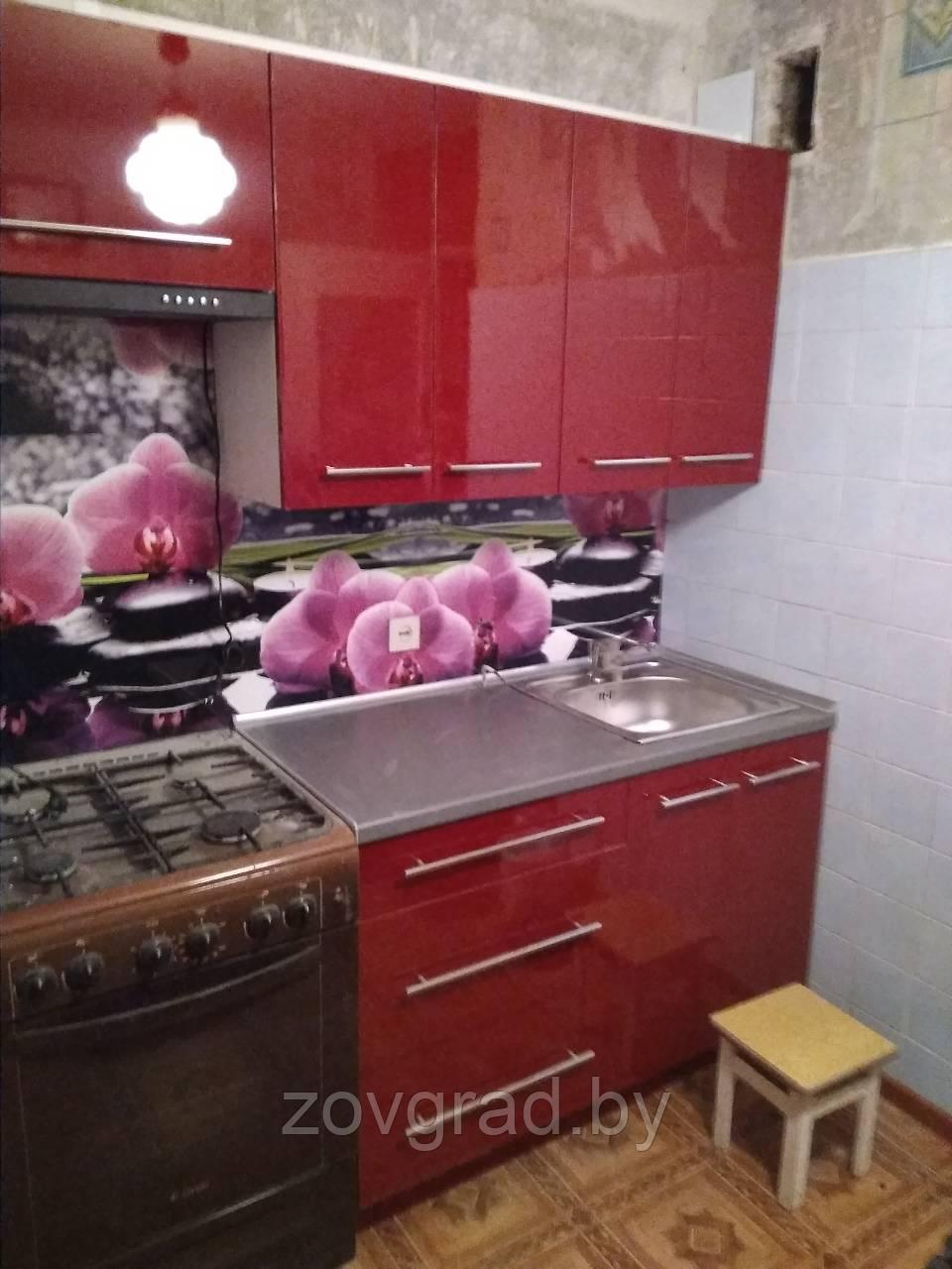 Угловая черно белая модульная кухня с фасадами из пластика - фото 10 - id-p91315793