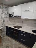 Угловая модульная кухня из пластика двух цветов серый и черный, фото 8
