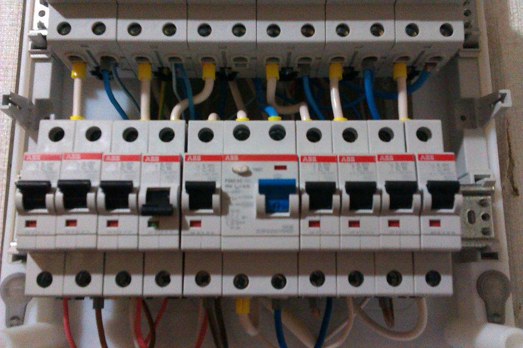 Установка реле приоритета