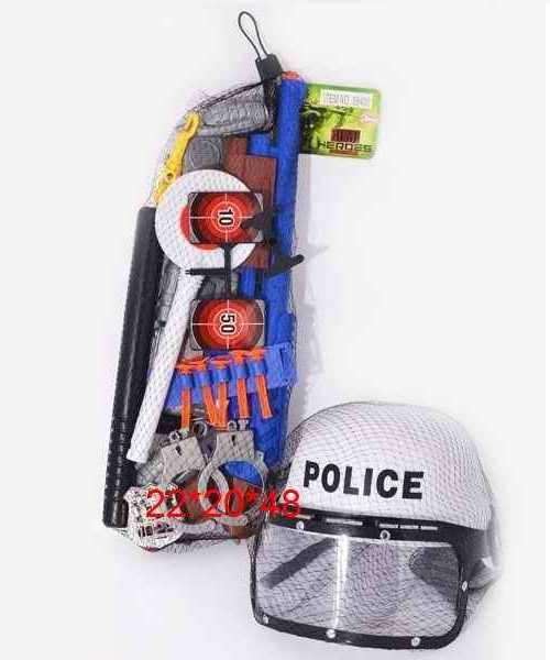 Набор игровой "Полиция" с каской и оружием 10 предметов, арт.88400