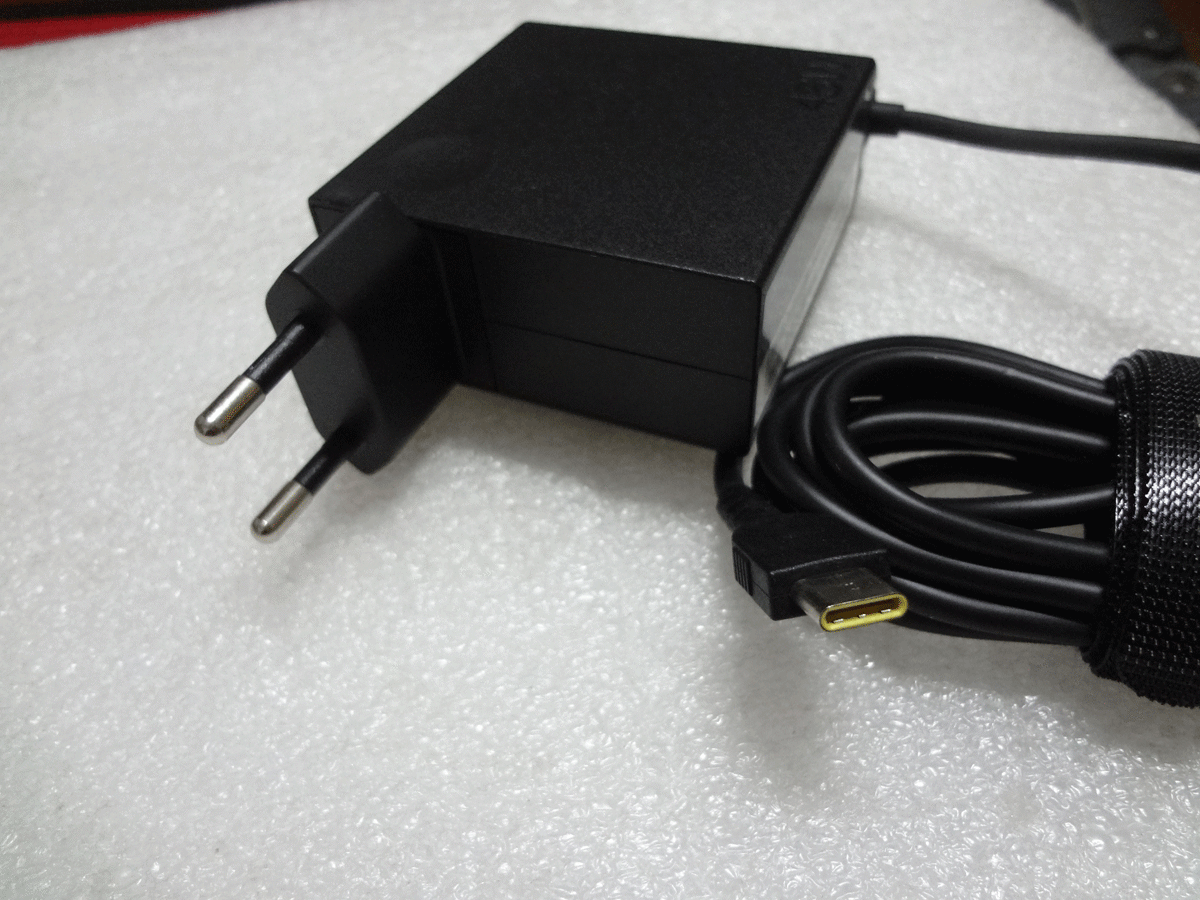 Блок питания (зарядное устройство) HP 65W 15V TYPE-C