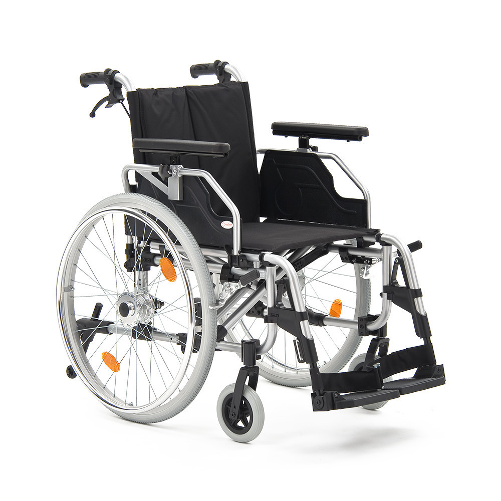 Кресло-коляска для инвалидов Армед FS251LHPQ - фото 1 - id-p89731576