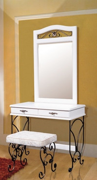 Туалетный стол Глория 8 с зеркалом. Производитель Лидская МФ.