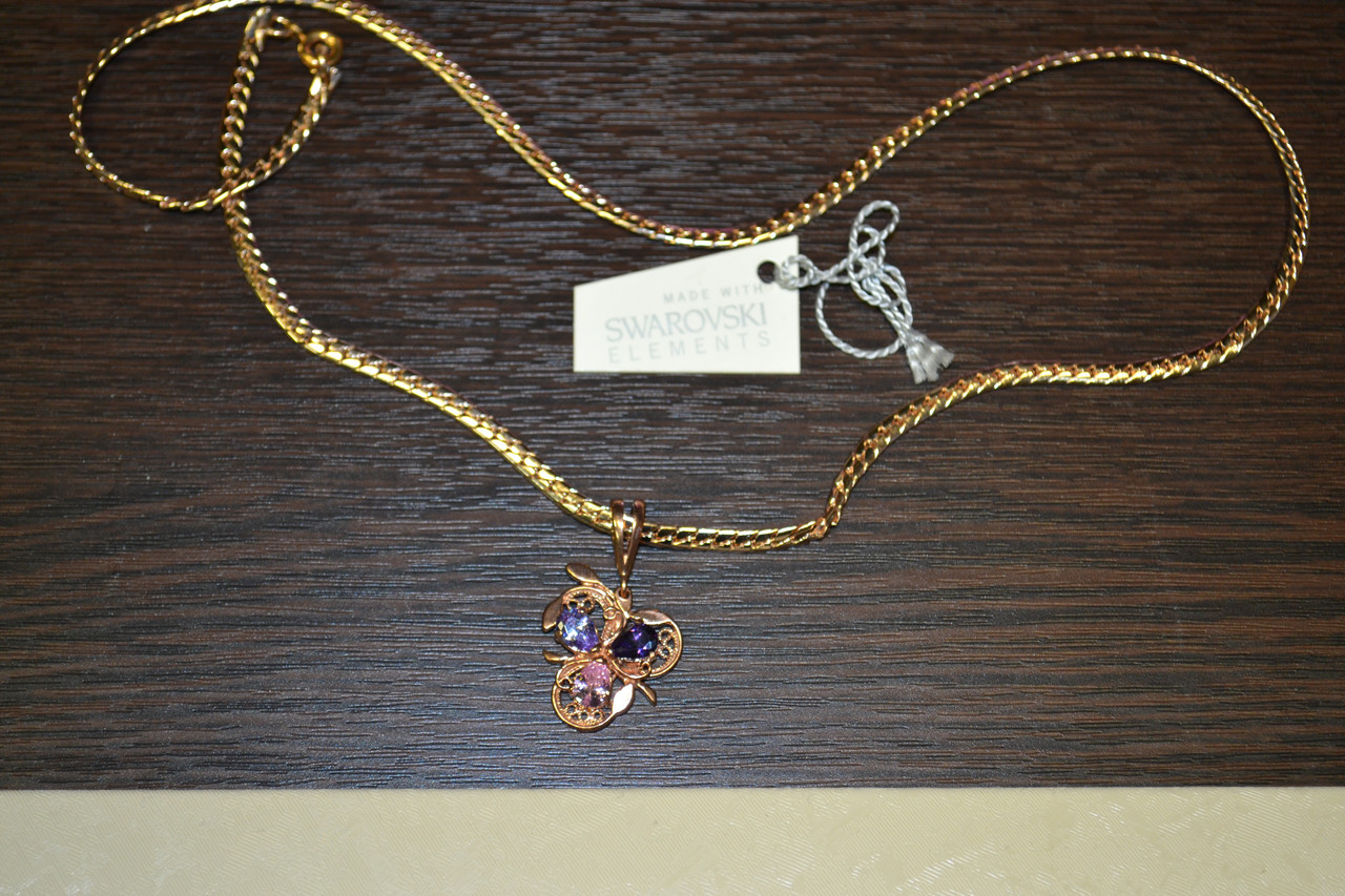 Красивая подвеска с кристаллами Swarovski