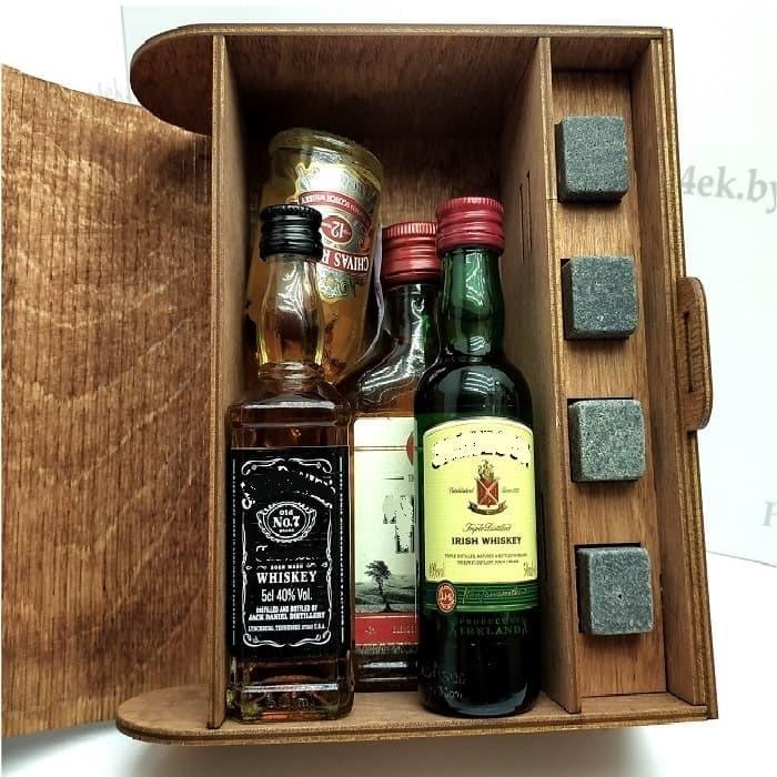 Коробка для бутылки «С днем защитника отечества!» - фото 2 - id-p92913932