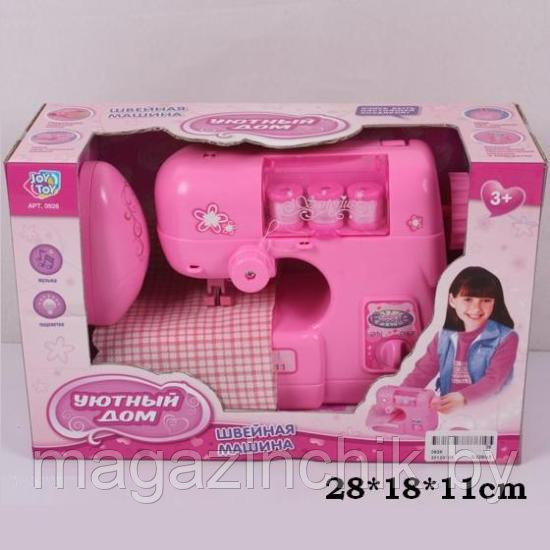 Детская игрушечная швейная машинка Уютный дом 0926 Joy Toy со световыми и звуковыми эффектами купить в Минске - фото 1 - id-p4556696