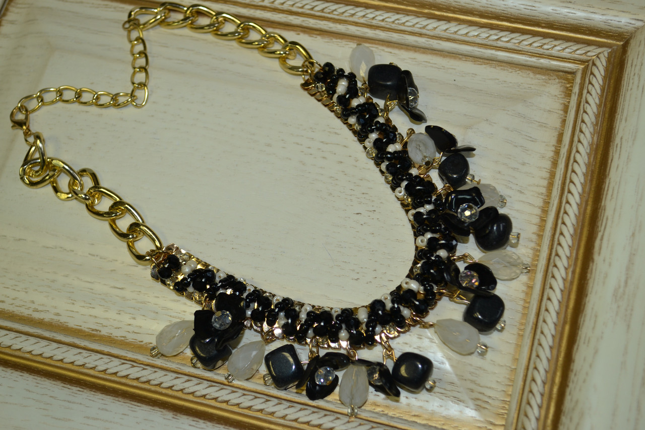 Красивое ожерелье с подвесками - фото 1 - id-p93212436