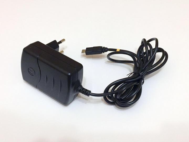 Сетевое зарядное устройство Motorola Fmp5202a micro-USB 5v 850ma оригинал - фото 1 - id-p93331109
