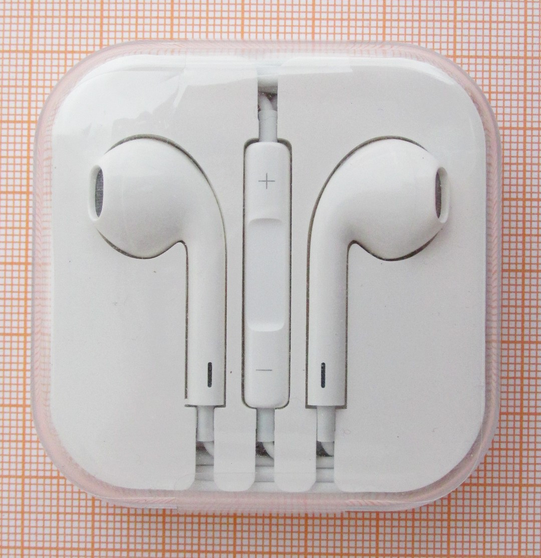 Наушники Apple MD827 EarPods, оригинал - фото 5 - id-p93475010