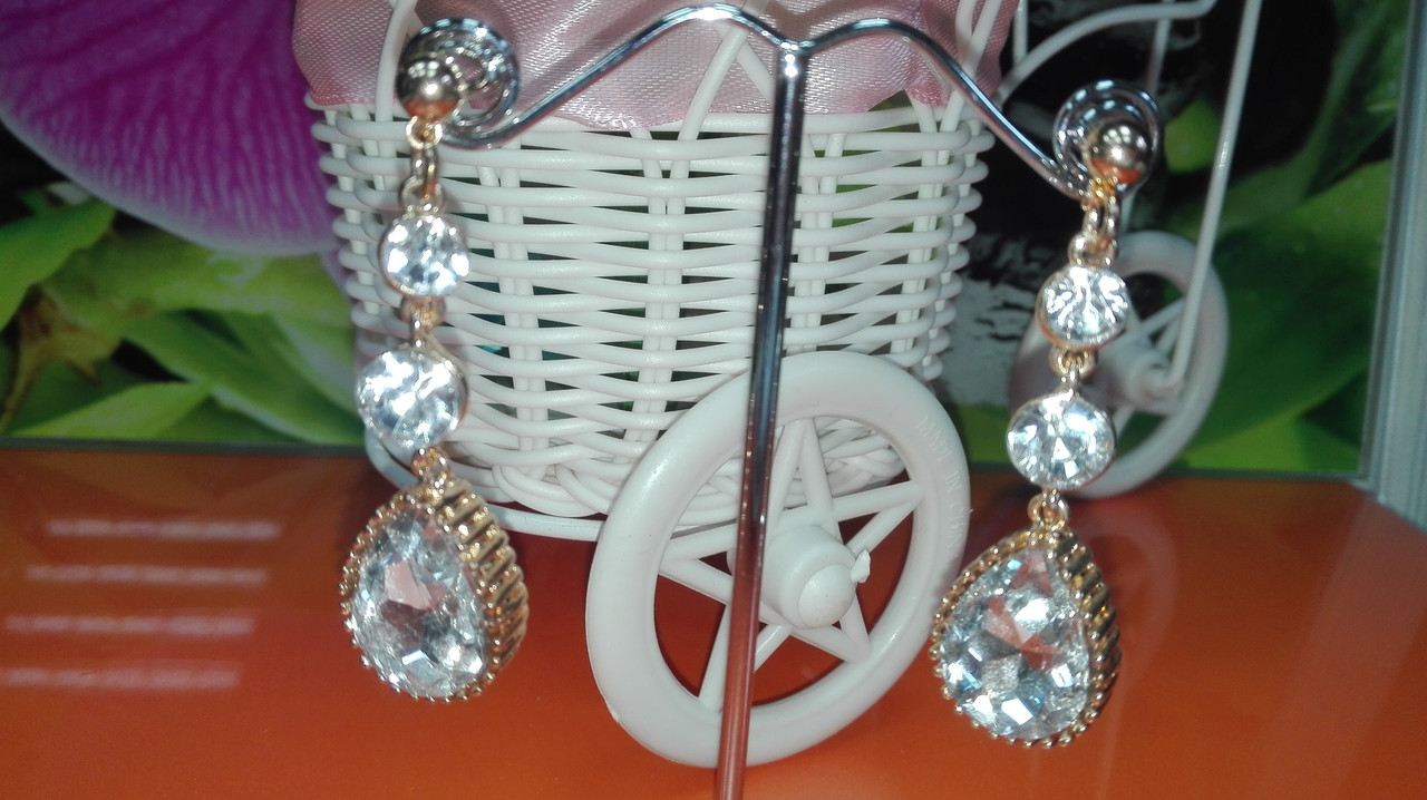 Длинные серьги с кристаллами Swarovski