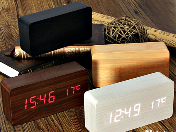 Электронные настольные деревянные часы с термометром - фото 1 - id-p93512927