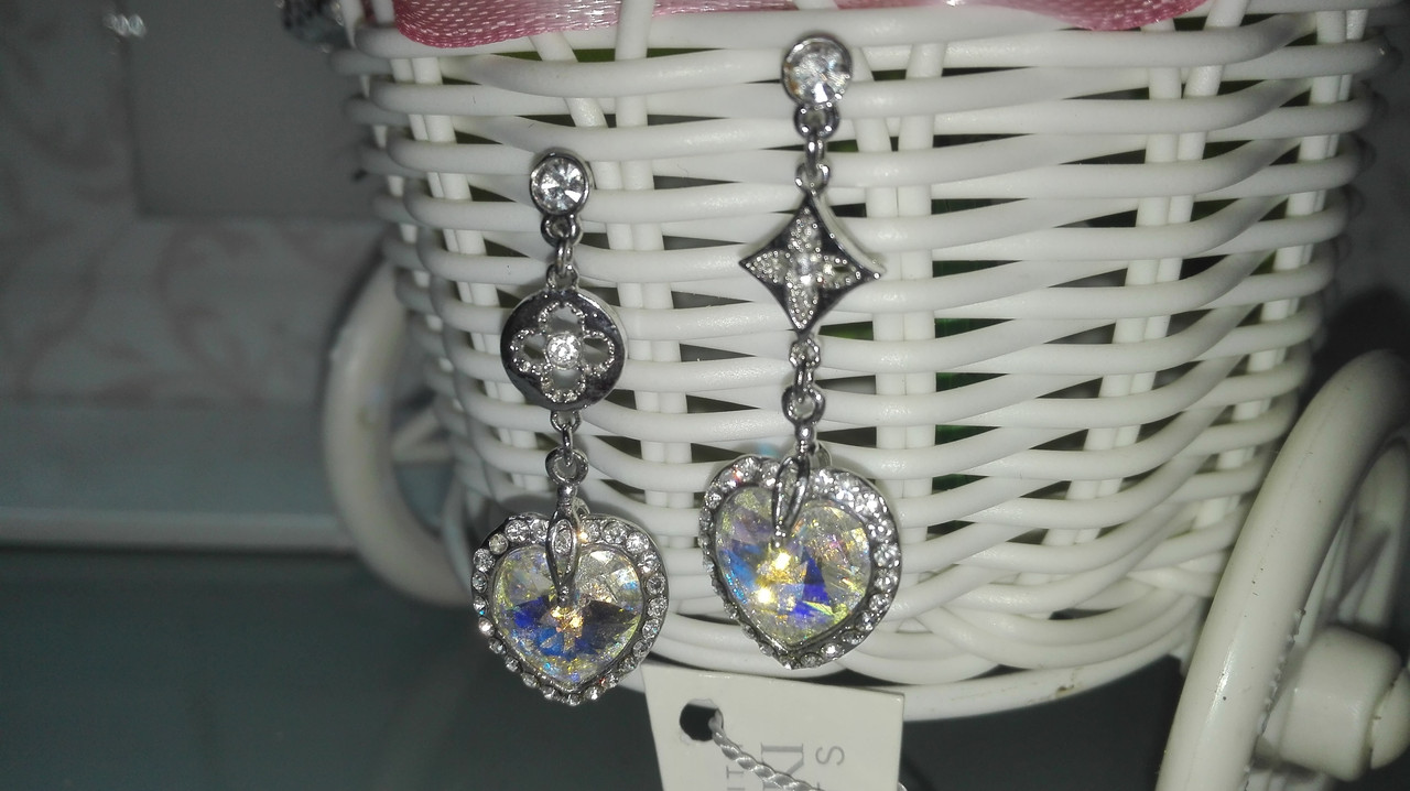 Красивые серьги Сердечки с кристаллами Swarovski - фото 1 - id-p93634725