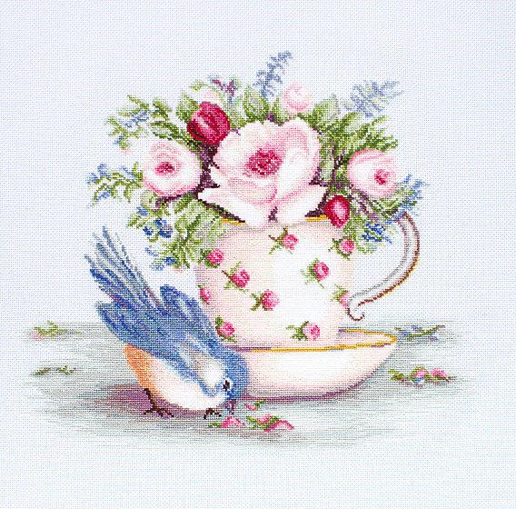 Набор для вышивания крестом «Птичка и чашка чая»