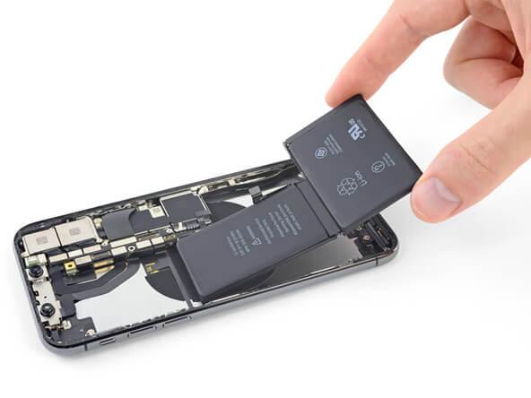 Замена батареи Apple iPhone X - фото 1 - id-p94489271
