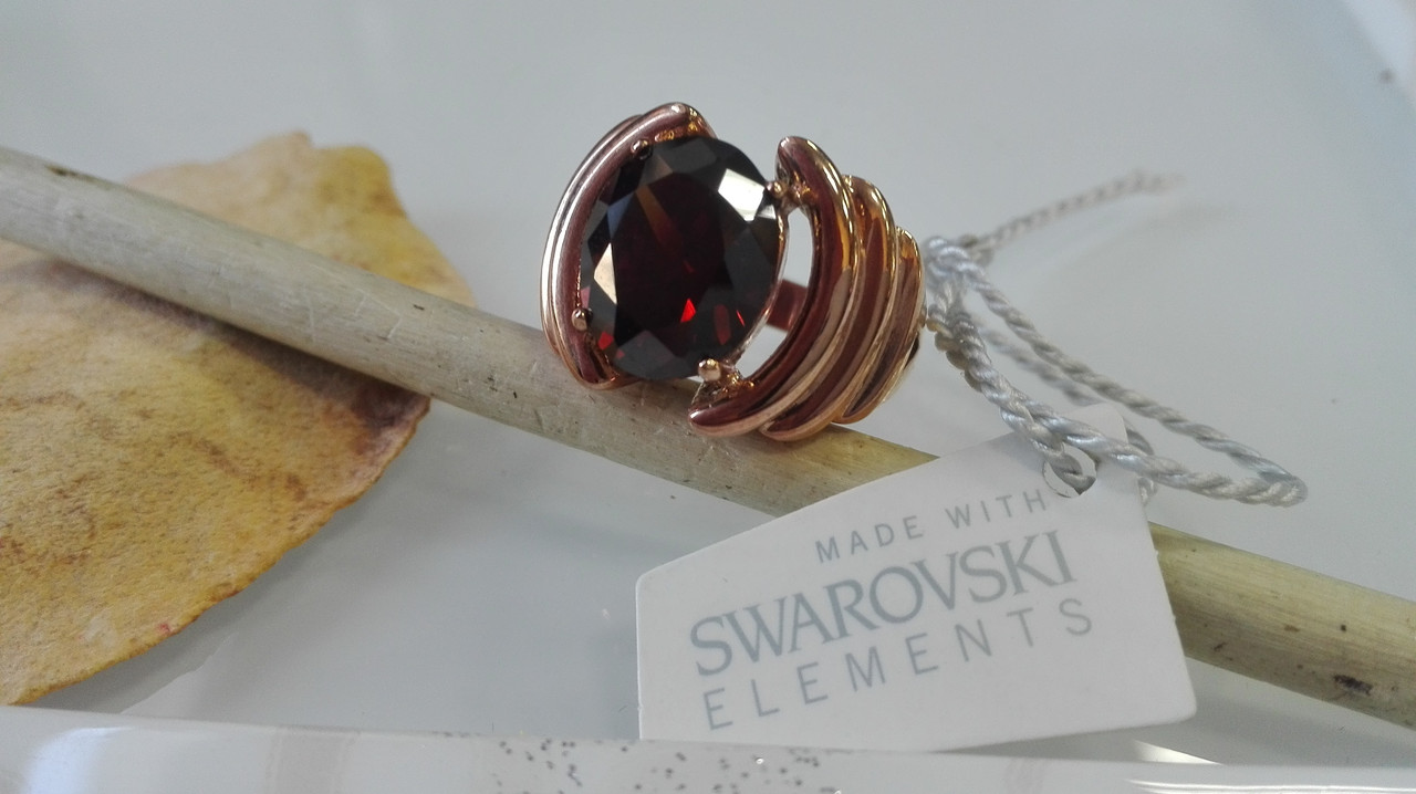 Кольцо с кристаллом Swarovski