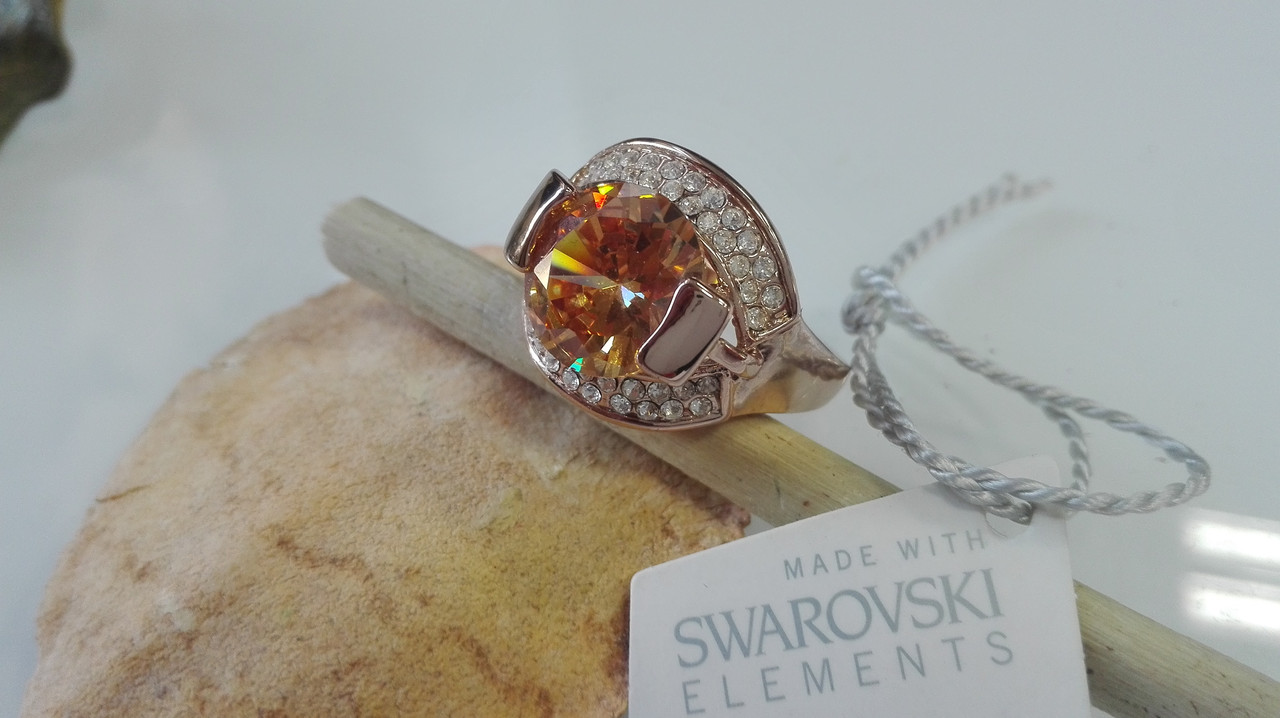 Кольцо  позолоченное , с кристаллами Swarovski