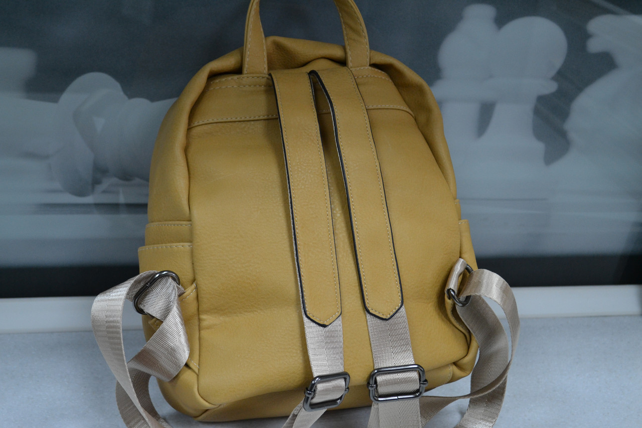 Эффектный рюкзак Flower из экокожи с оригинальным принтом песочного цвета. - фото 2 - id-p94795065