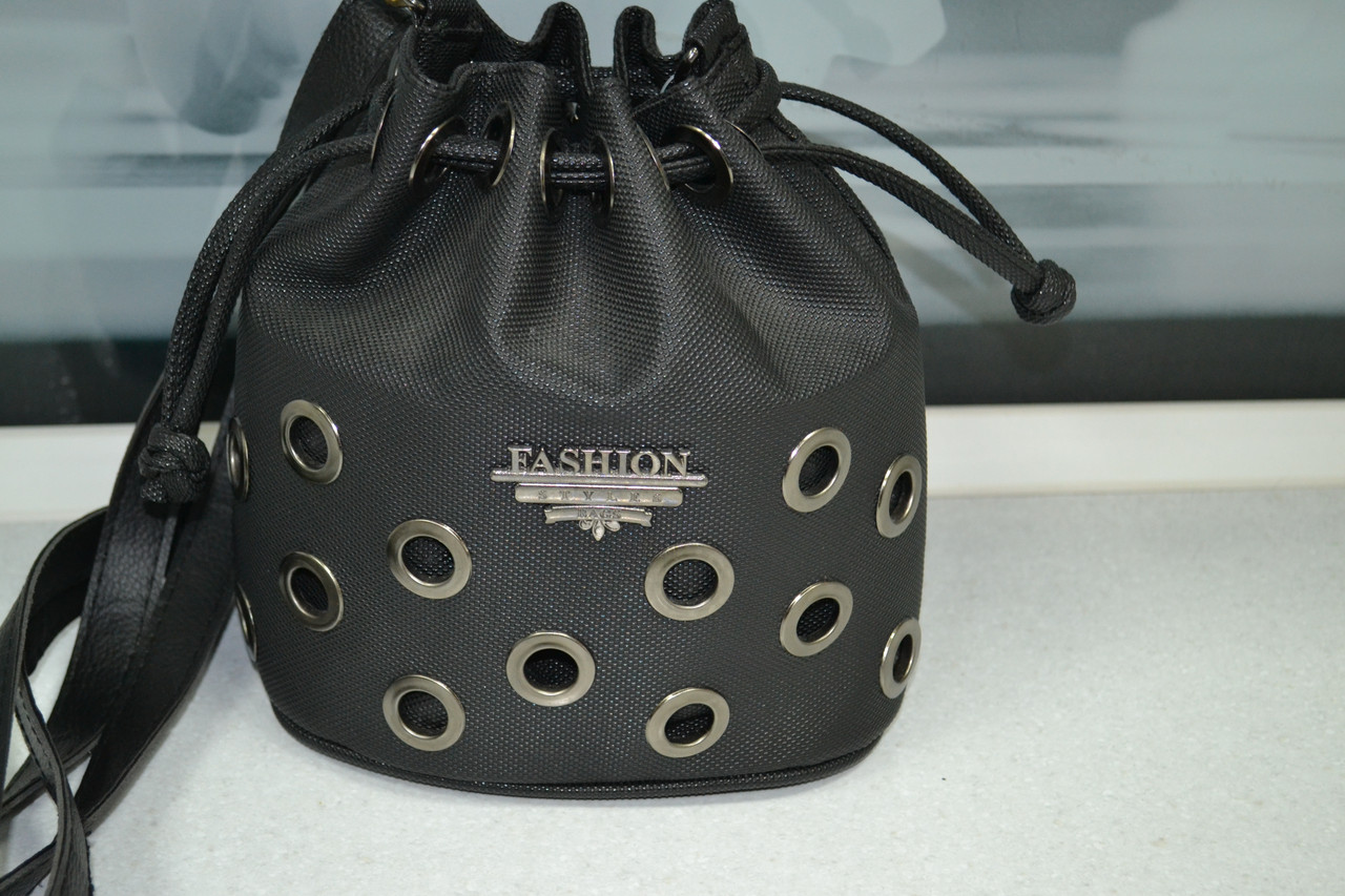 Стильная сумка рюкзак черного цвета - фото 1 - id-p94844789