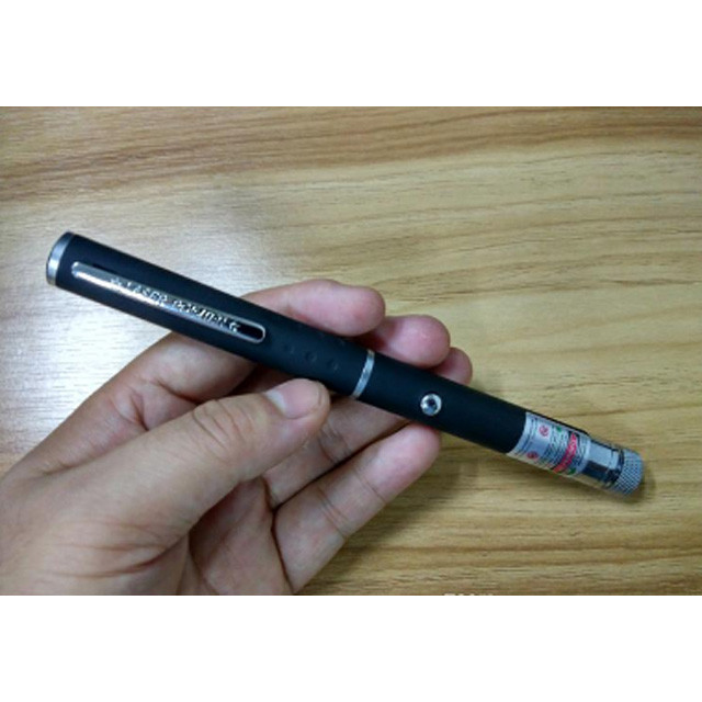 Лазерная указка Green Laser Pointer (1 насадка-несколько элементов) L04-4 - фото 6 - id-p94968046