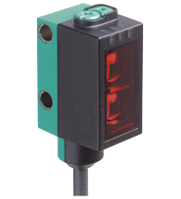 Triangulation sensor (BGE) OBT100-R101-EP-IO-0,3M-V3-1T-L