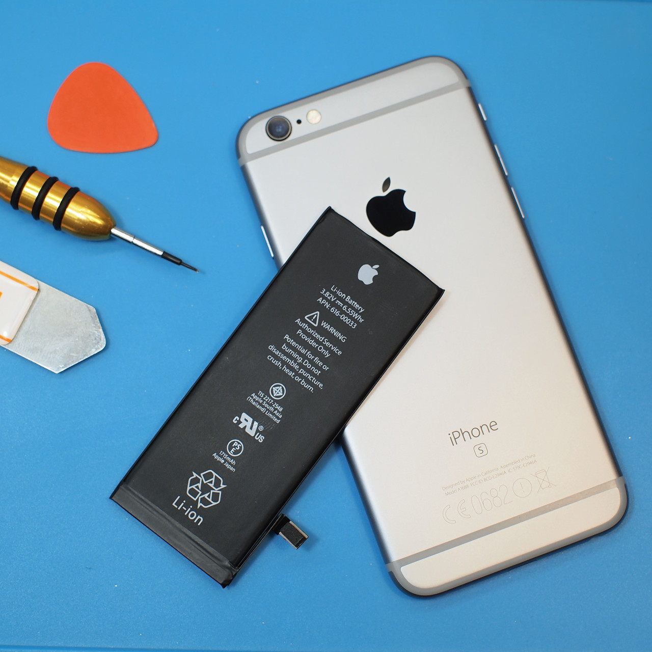 Apple iPhone 6 - Замена аккумулятора (батареи)